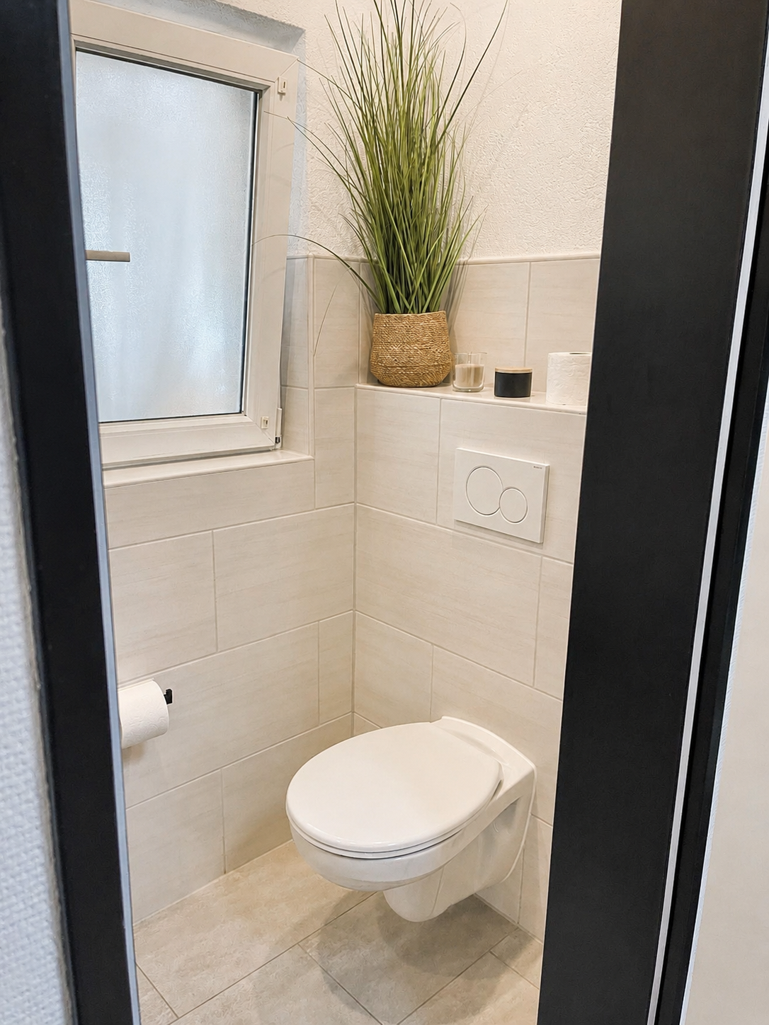 Separates helles Gäste-WC